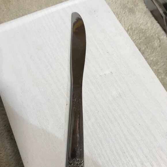 Vintage Silver-Plated Dinner Knives Set Of 6 With Ornate Floral Handles - Picture 5 of 10